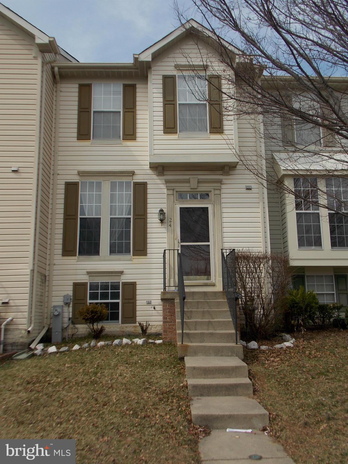 VILLAGE OF PAWNEE - Residential Lease