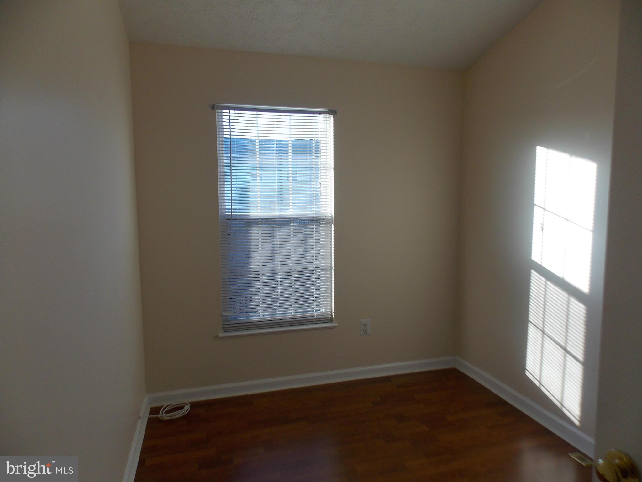 VILLAGE OF PAWNEE - Residential Lease