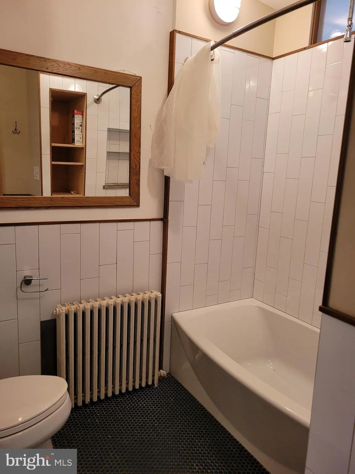 Philadelphia, Pennsylvania 19146, United States, 1 Bedroom Bedrooms, ,2 BathroomsBathrooms,Residential,Active,201195