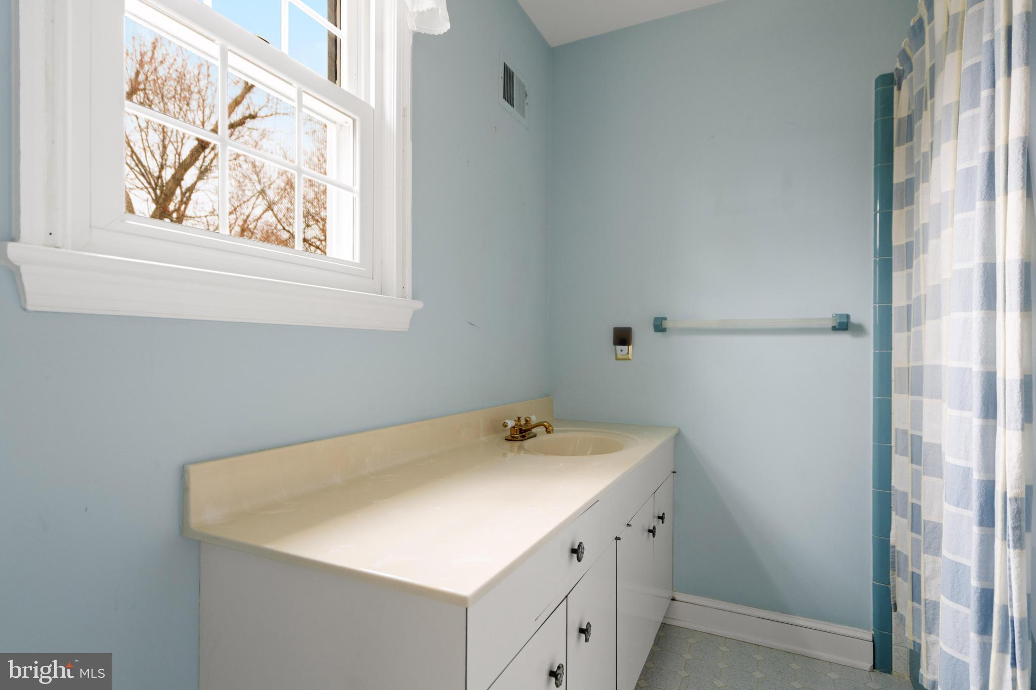 WILTON WOODS - Residential