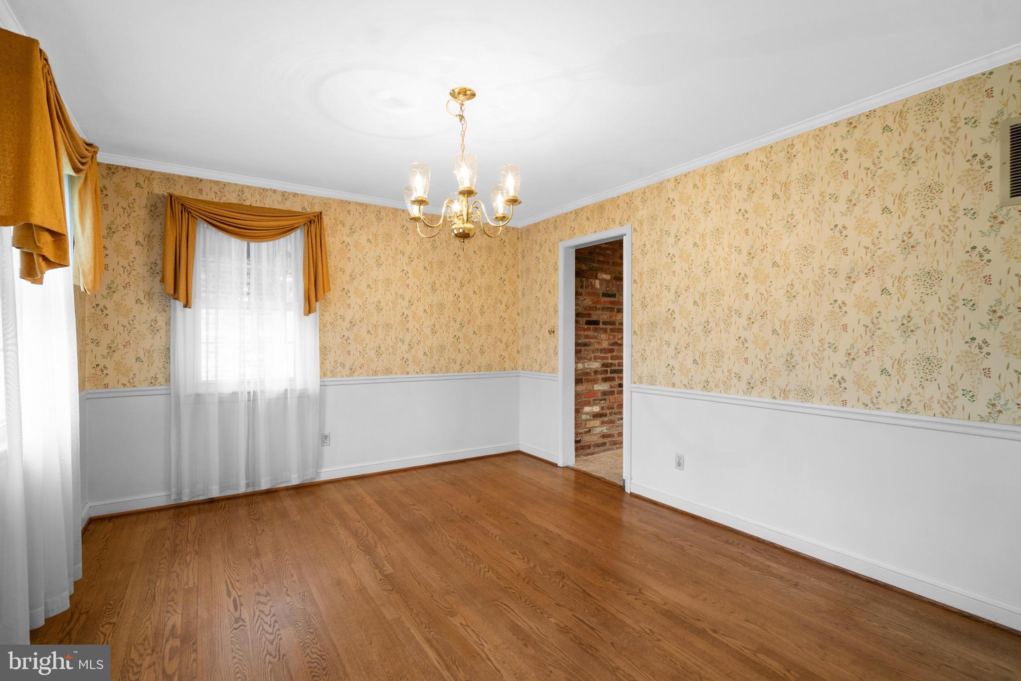 WILTON WOODS - Residential