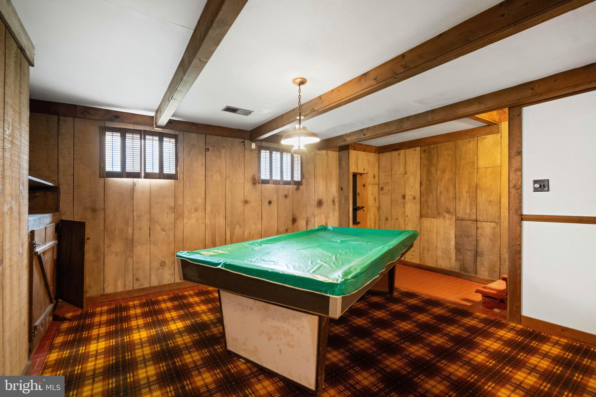 WILTON WOODS - Residential