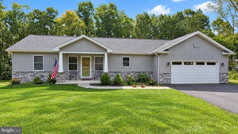 Homes For Sale - 29 Watson Drive<br/> Perry County, NEWPORT, PA 17074