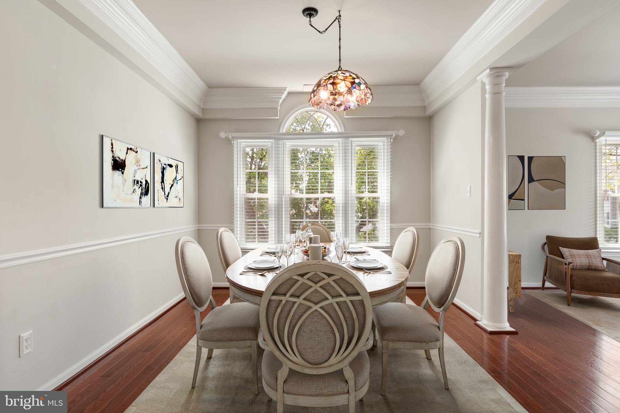 LIFESTYLE AT SULLY STATION - Residential