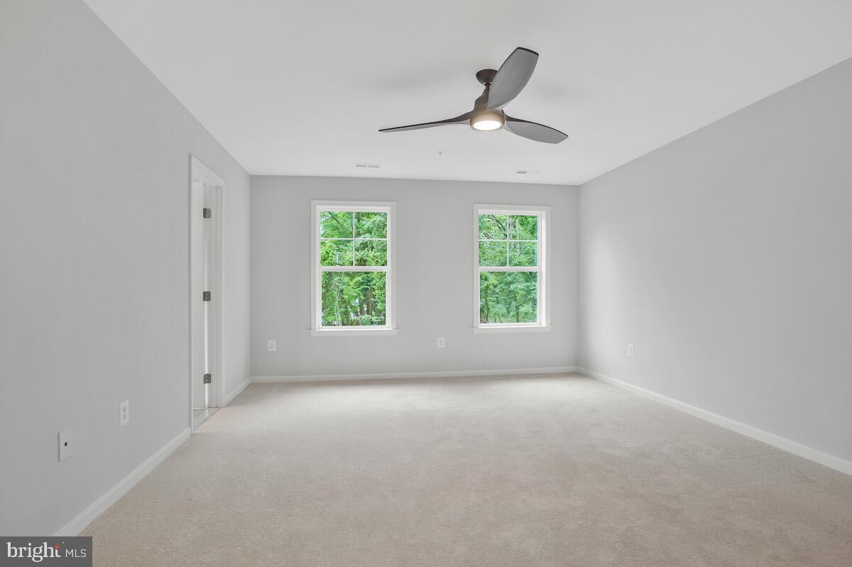 AVALON SHORES - Residential