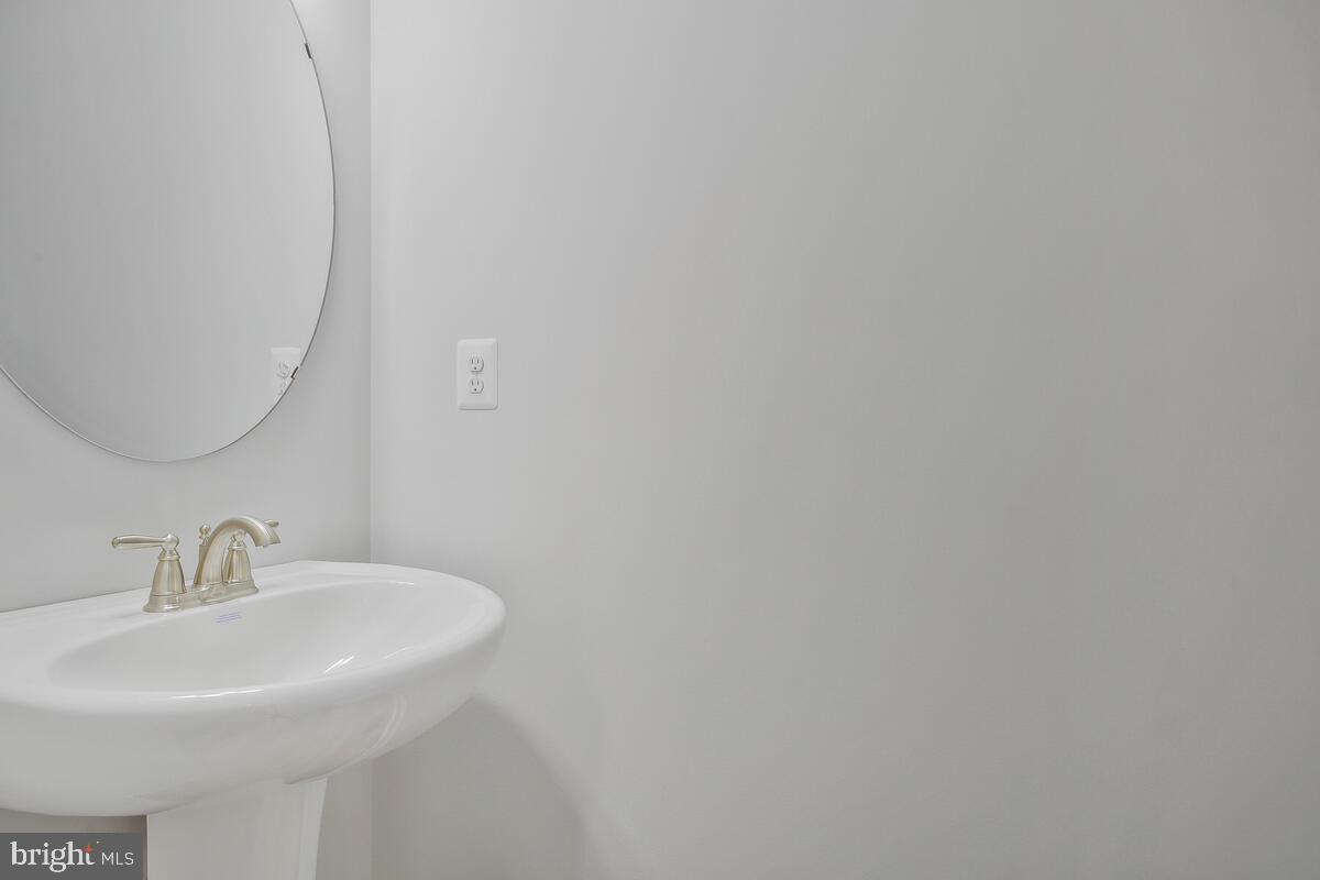 AVALON SHORES - Residential