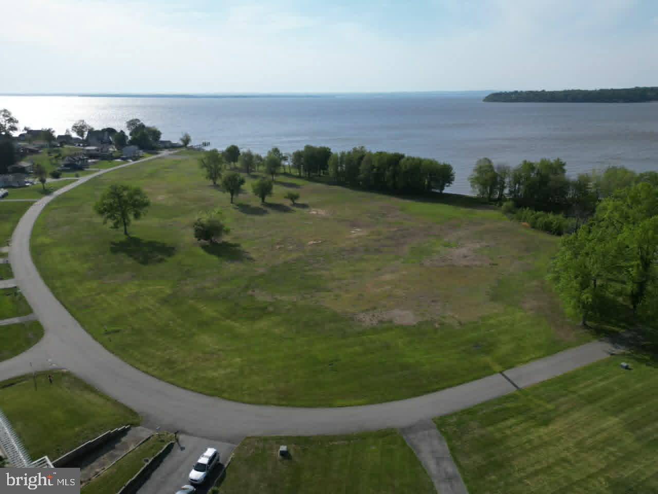 WEST VIEW SHORES - Residential