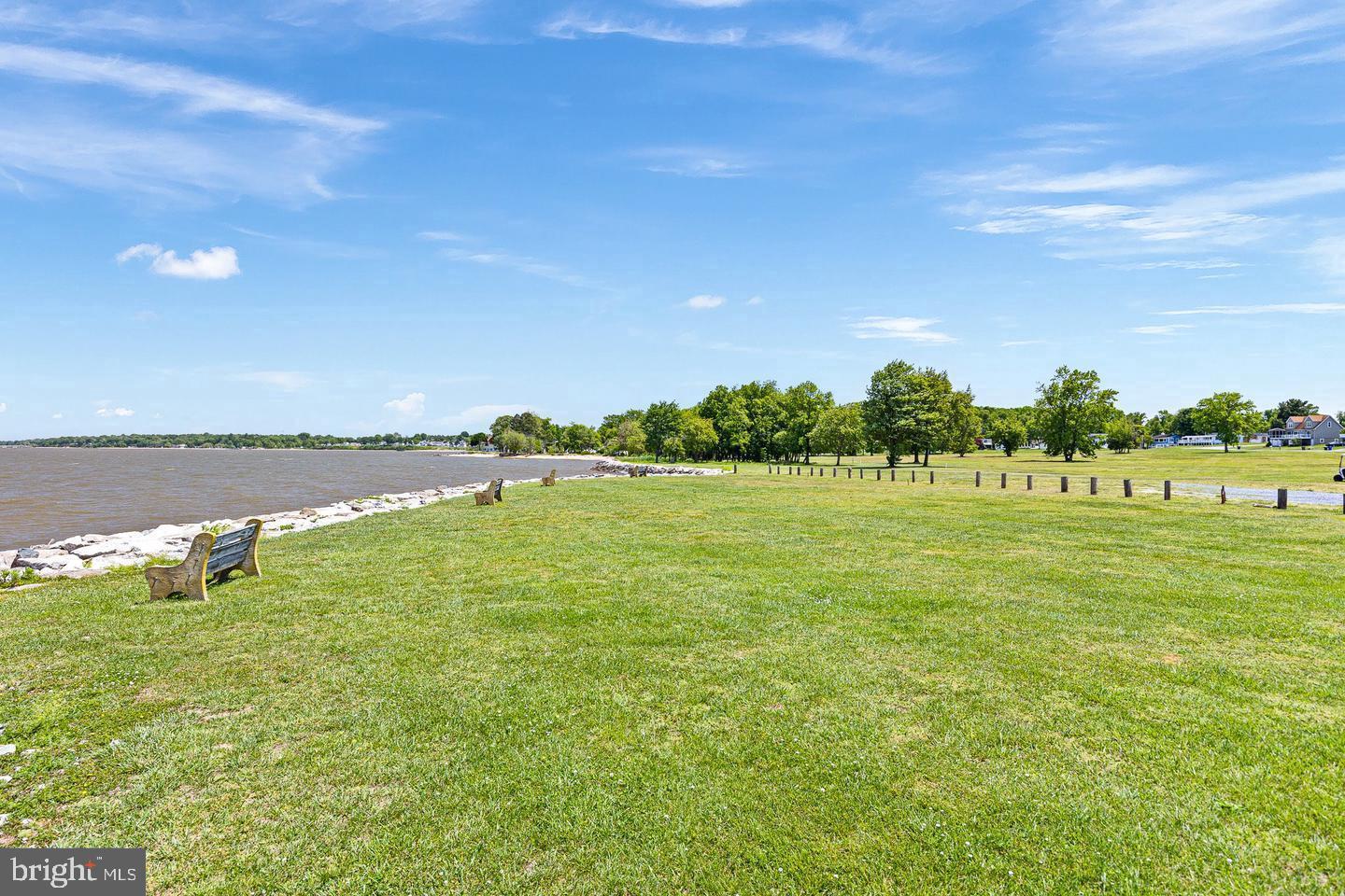 WEST VIEW SHORES - Residential