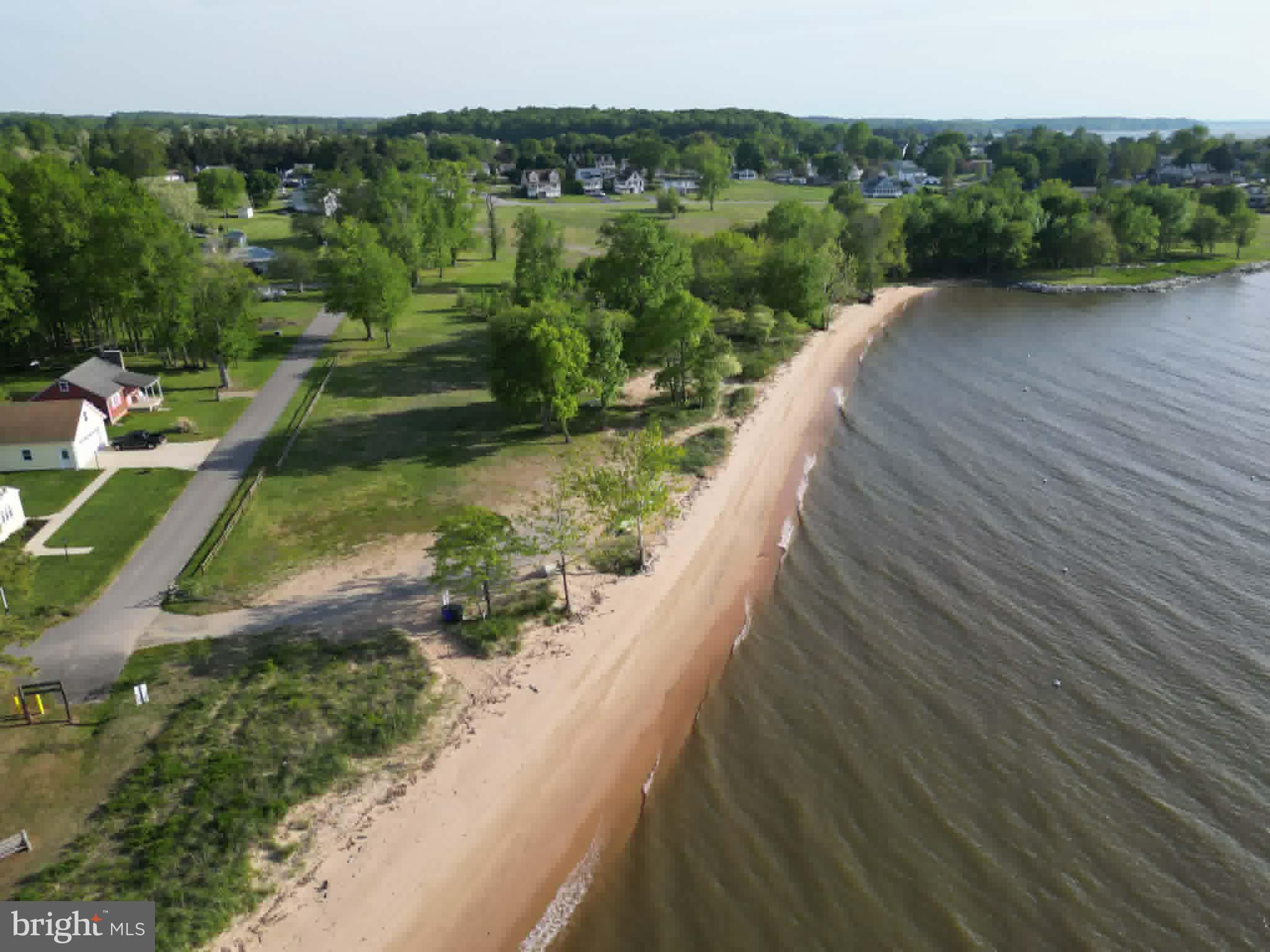 WEST VIEW SHORES - Residential