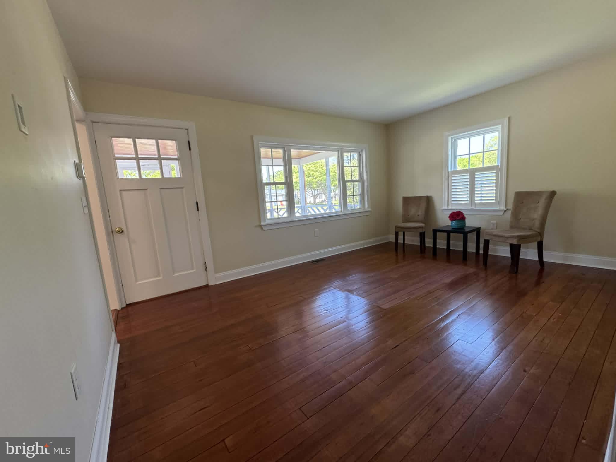 WEST VIEW SHORES - Residential