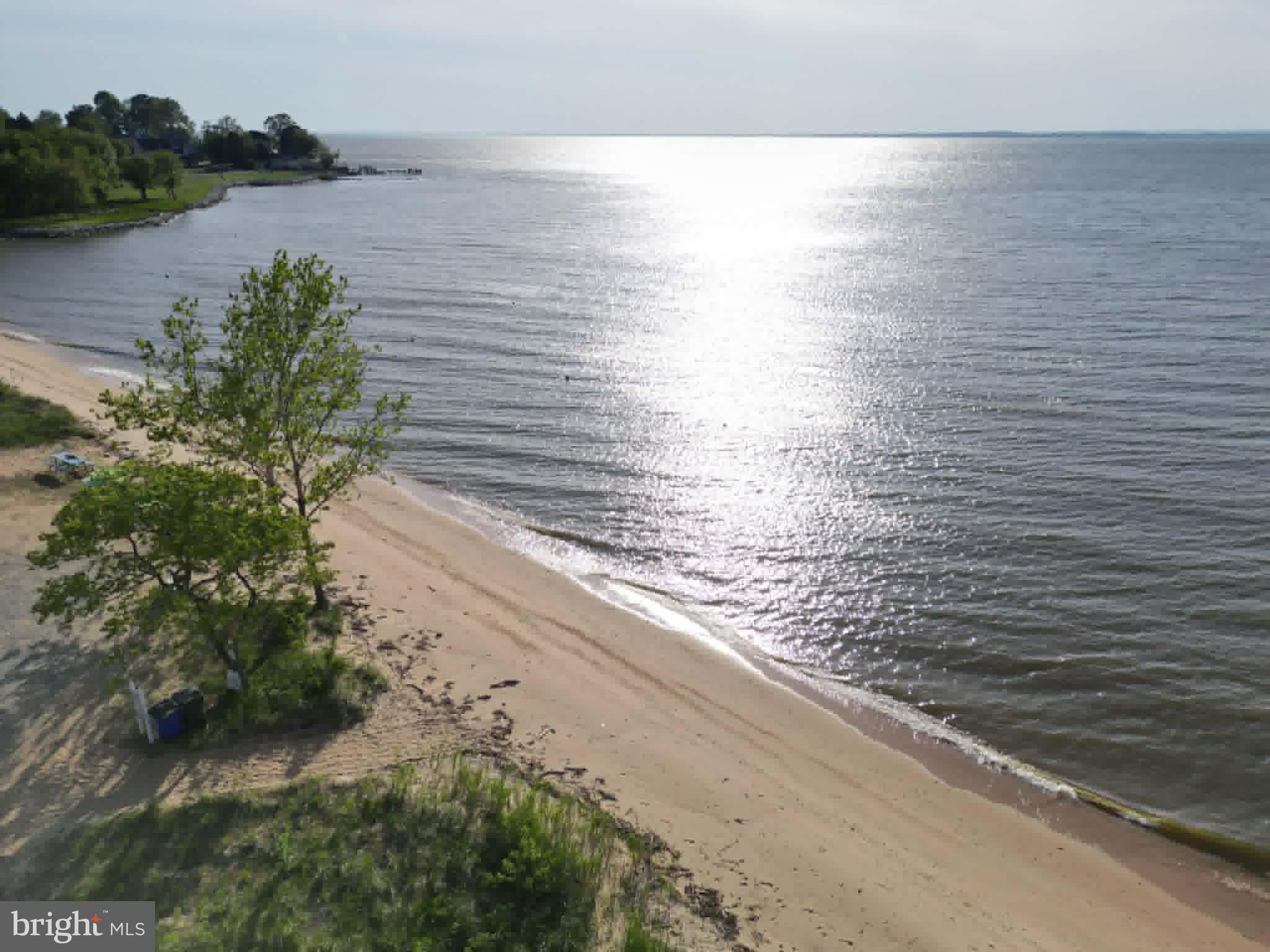 WEST VIEW SHORES - Residential