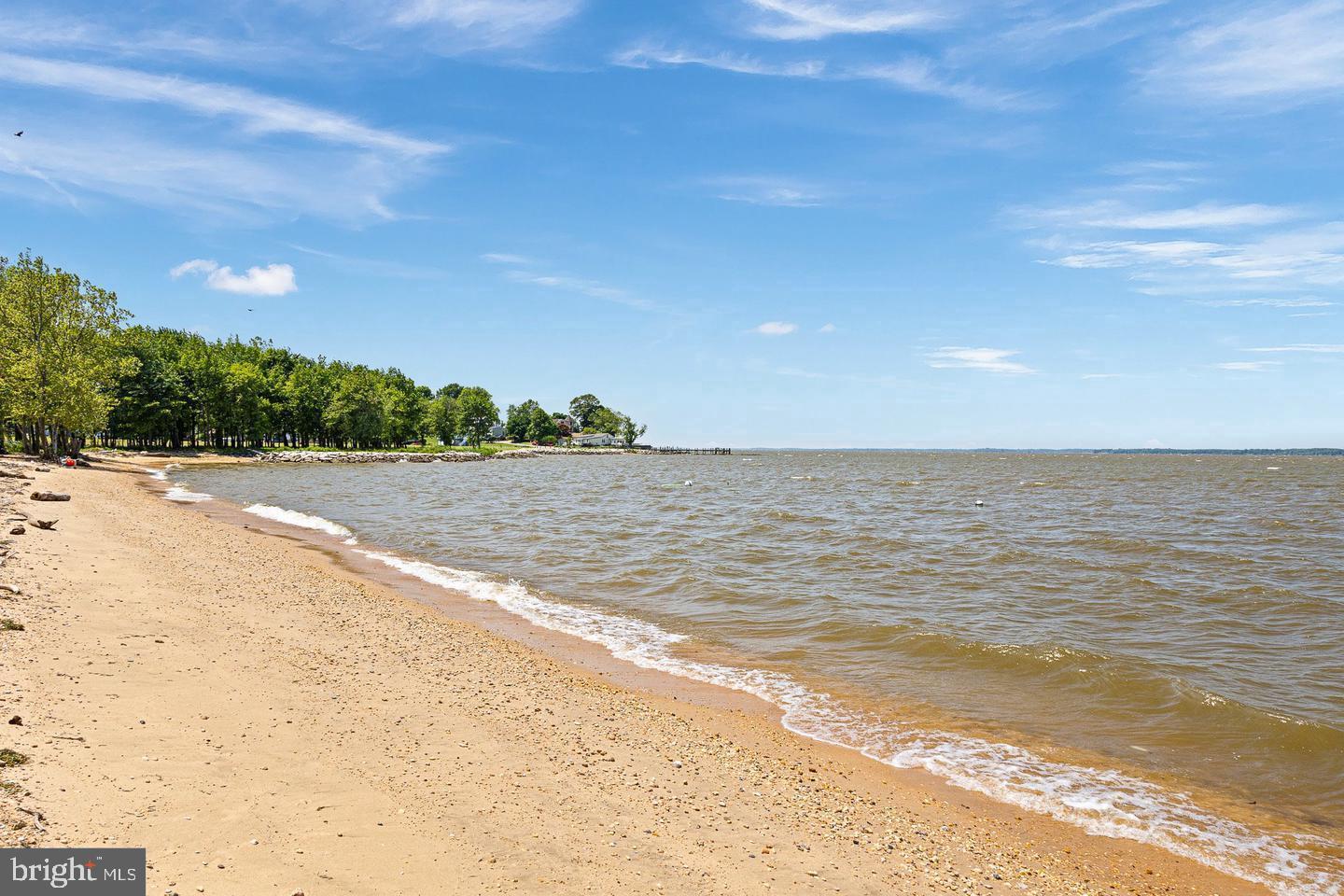 WEST VIEW SHORES - Residential