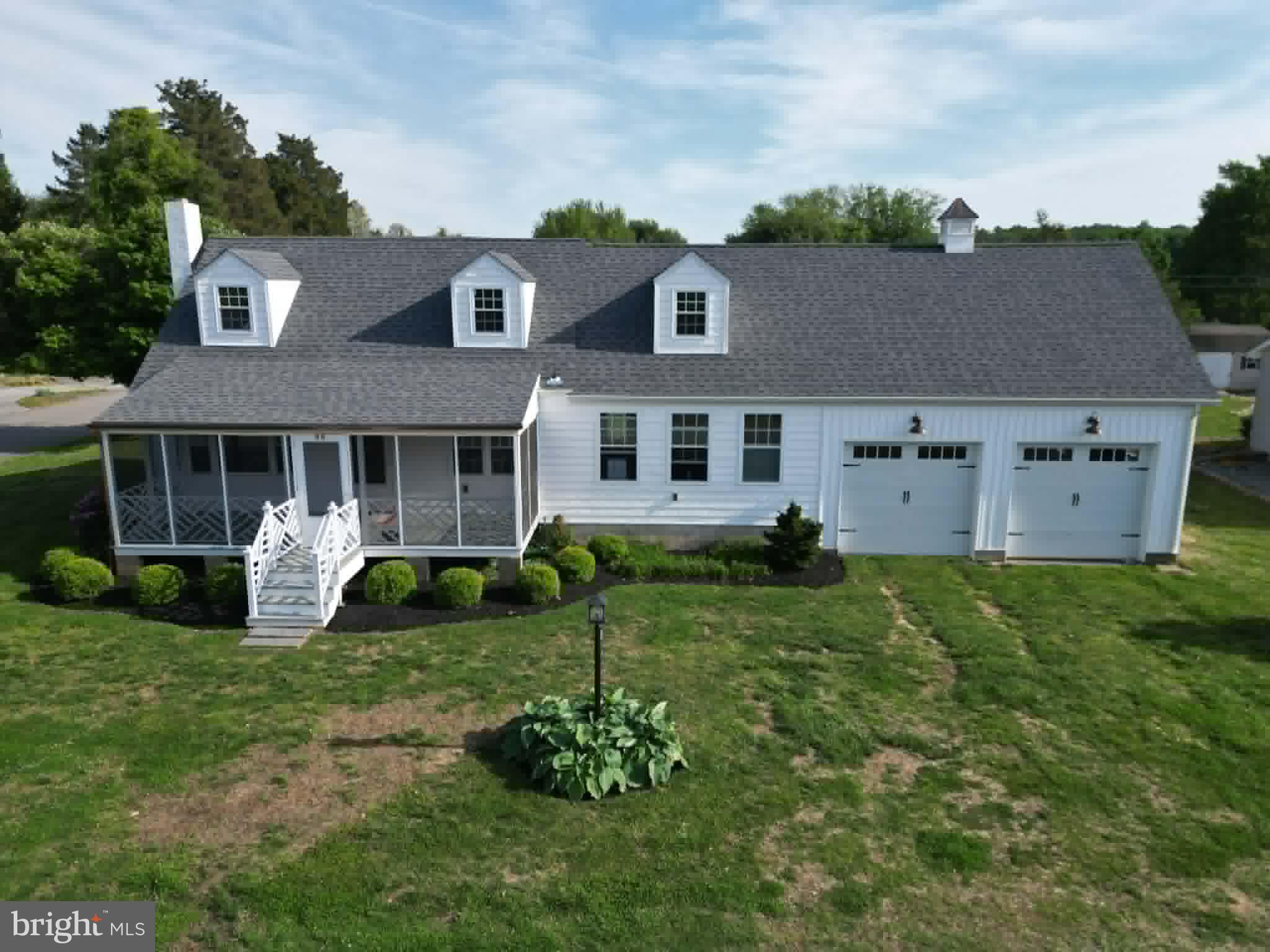 WEST VIEW SHORES - Residential