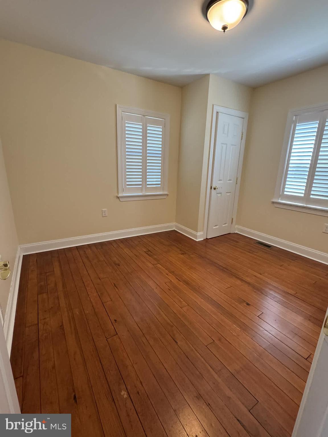 WEST VIEW SHORES - Residential