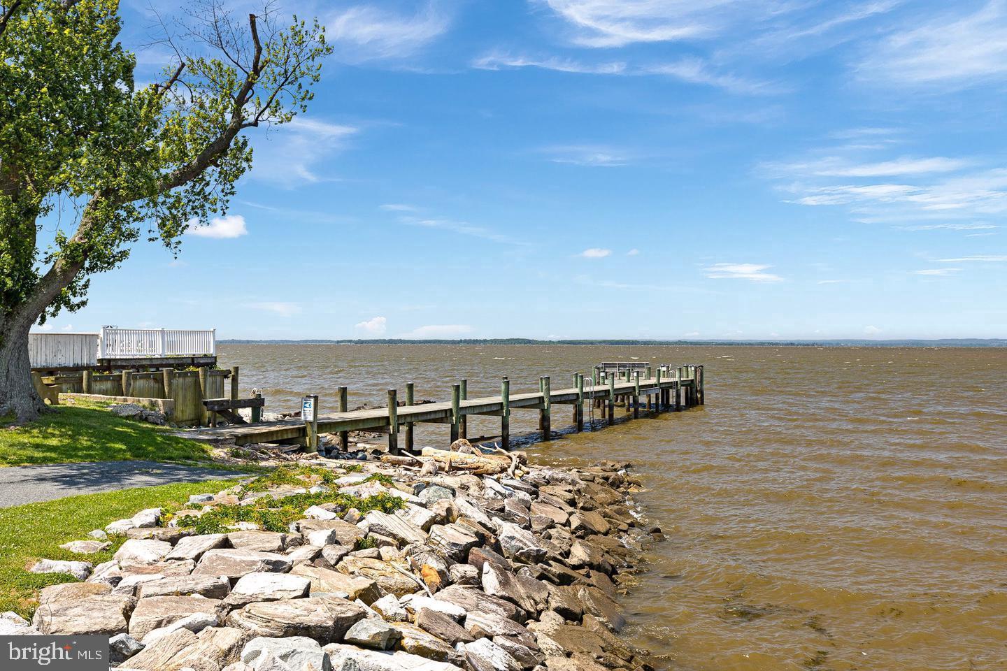 WEST VIEW SHORES - Residential