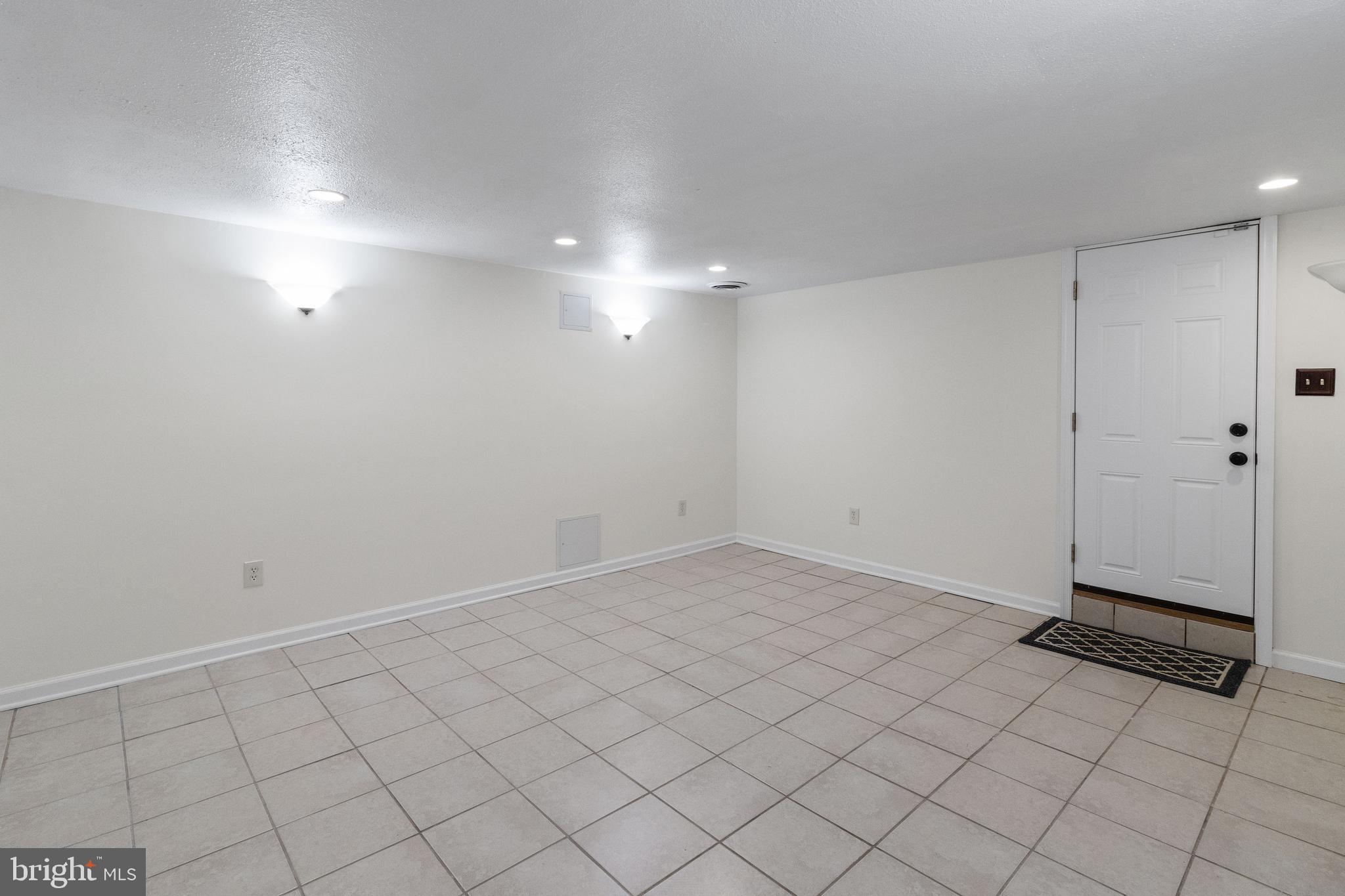 ABINGTON - Residential