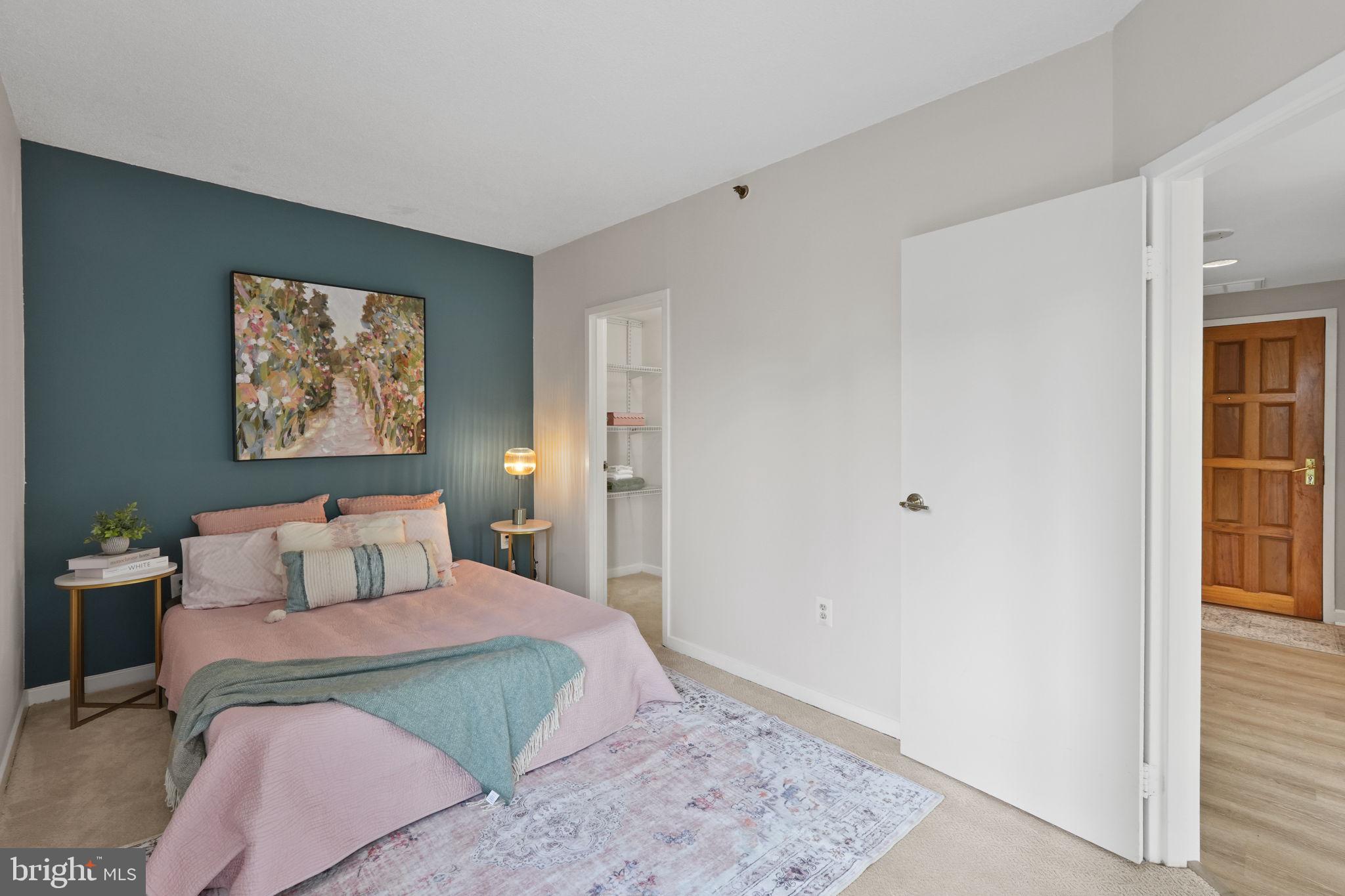 ATRIUM CONDO - Residential