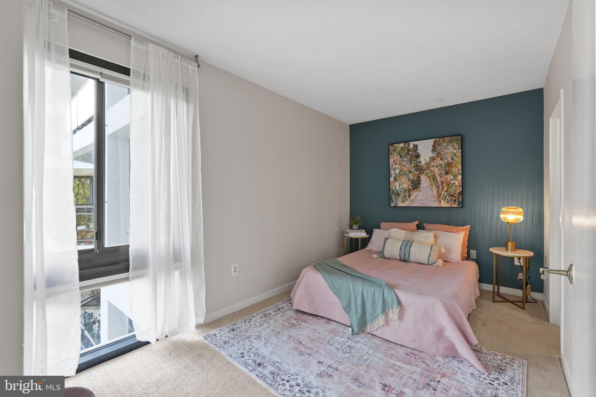 ATRIUM CONDO - Residential