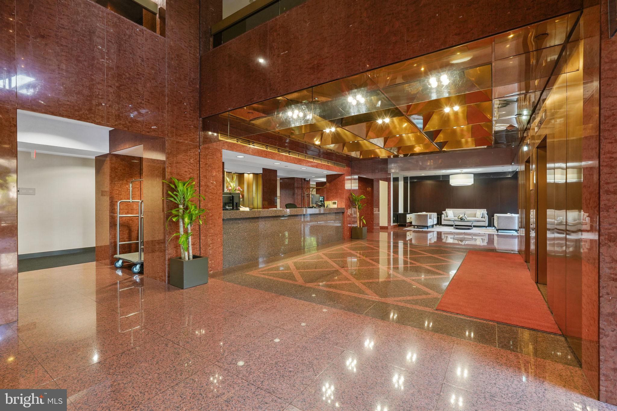 ATRIUM CONDO - Residential