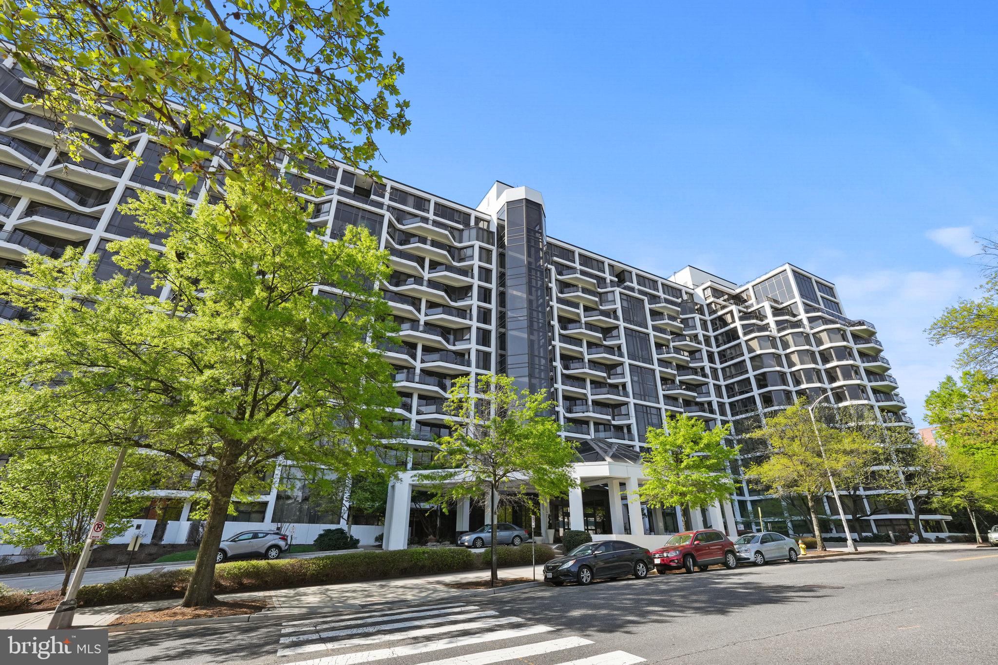 ATRIUM CONDO - Residential