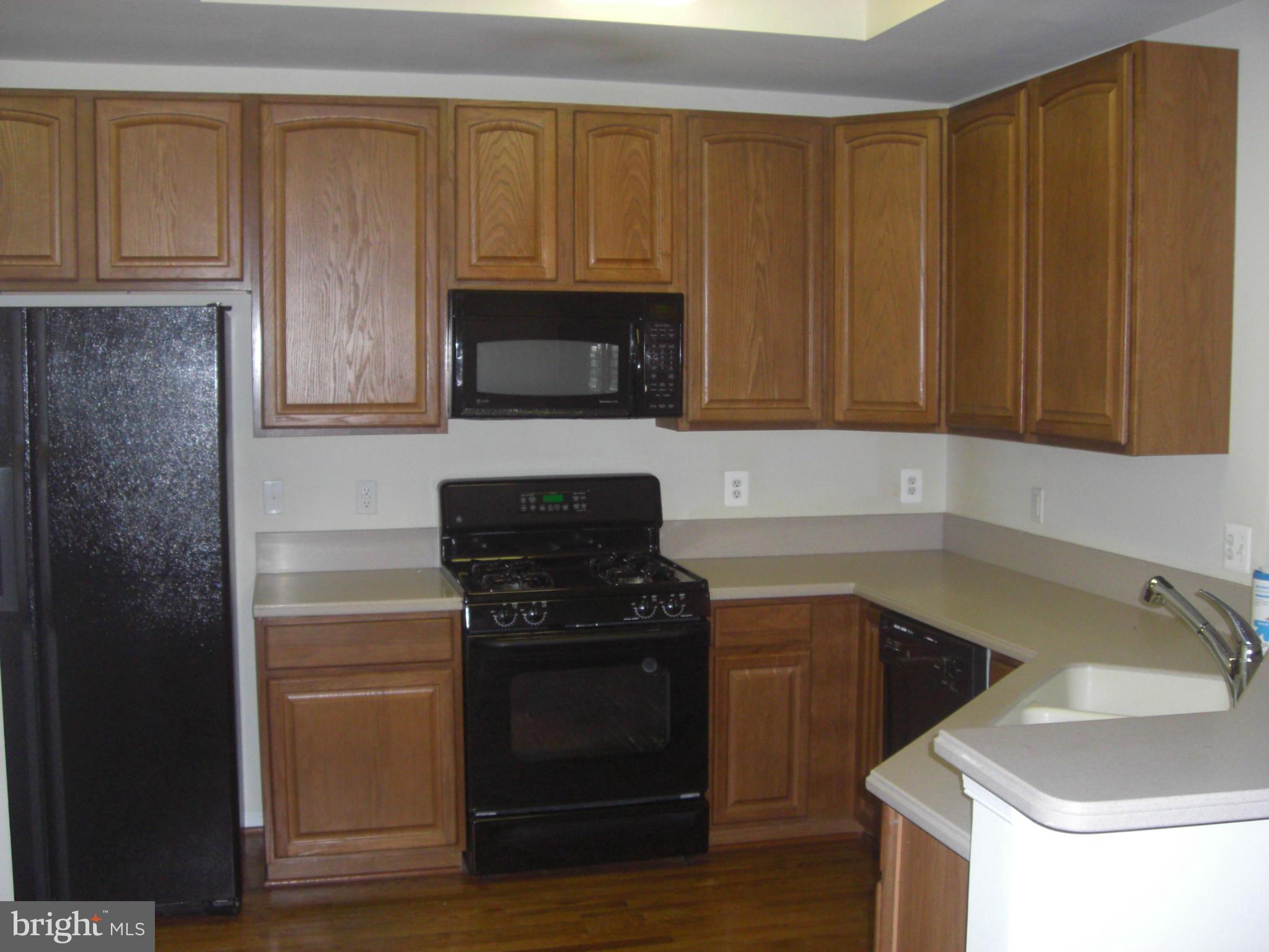 WILLOW OAKS - Residential Lease