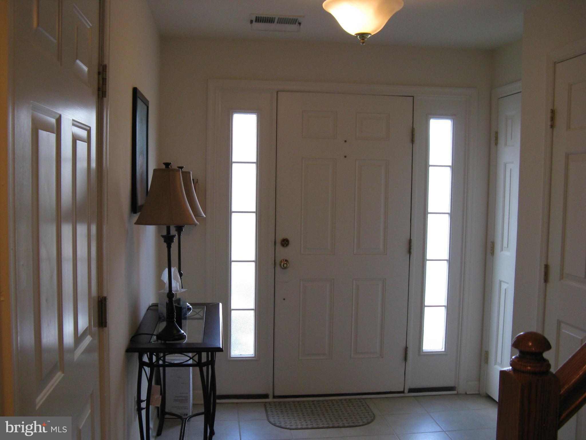 VILLAGE TOWNS - Residential Lease