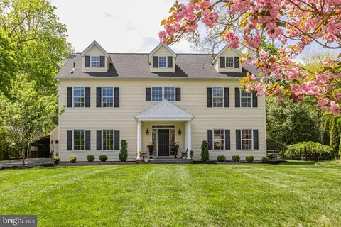 35 Woodside Lane, Princeton, NJ MLS: NJME2058996