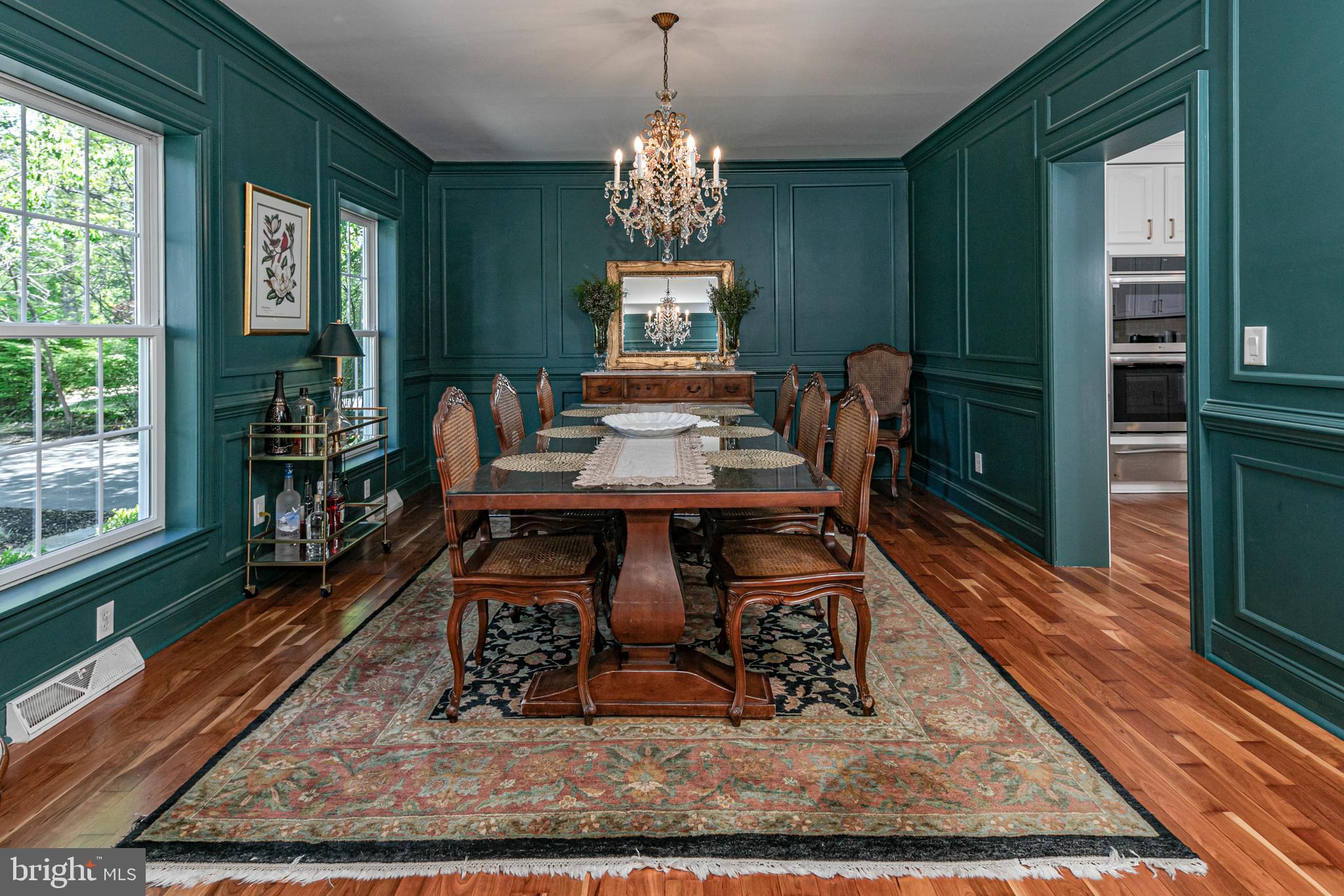 35 WOODSIDE LANE