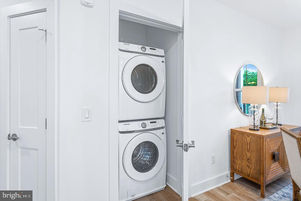 ELEMENT AT MILL CREEK - Residential