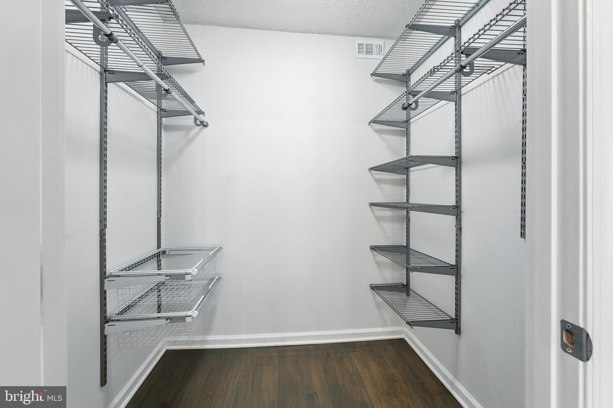 SILVER SPRING - Residential