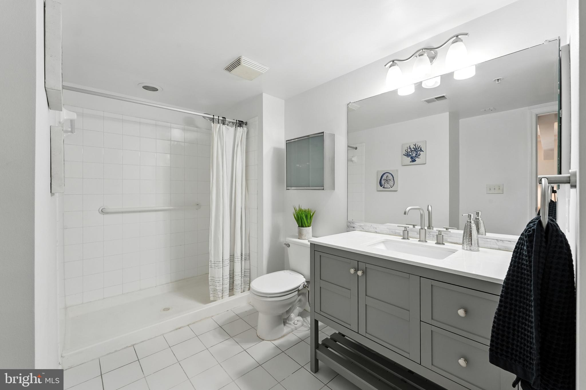 SILVER SPRING - Residential