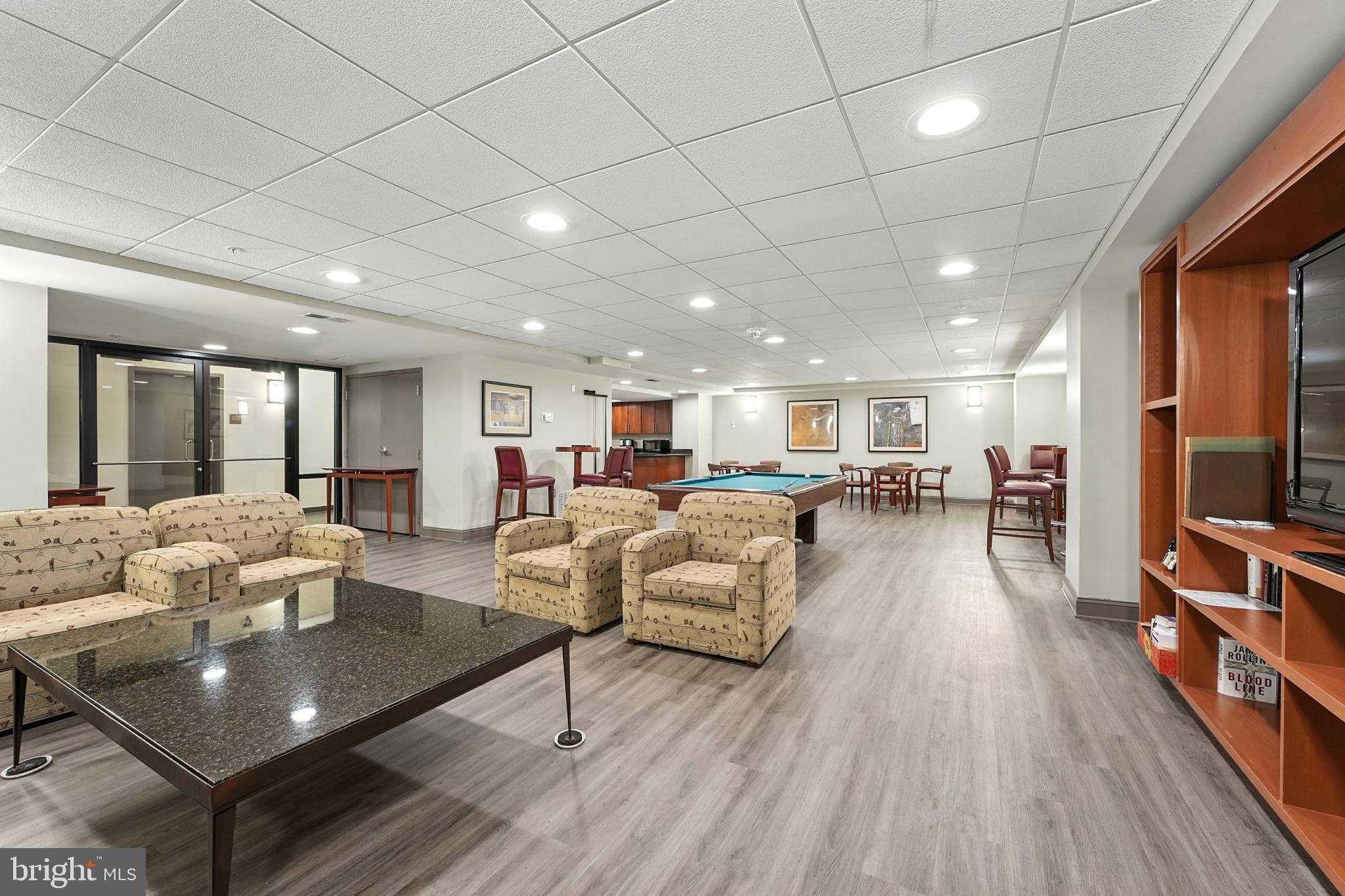 SILVER SPRING - Residential