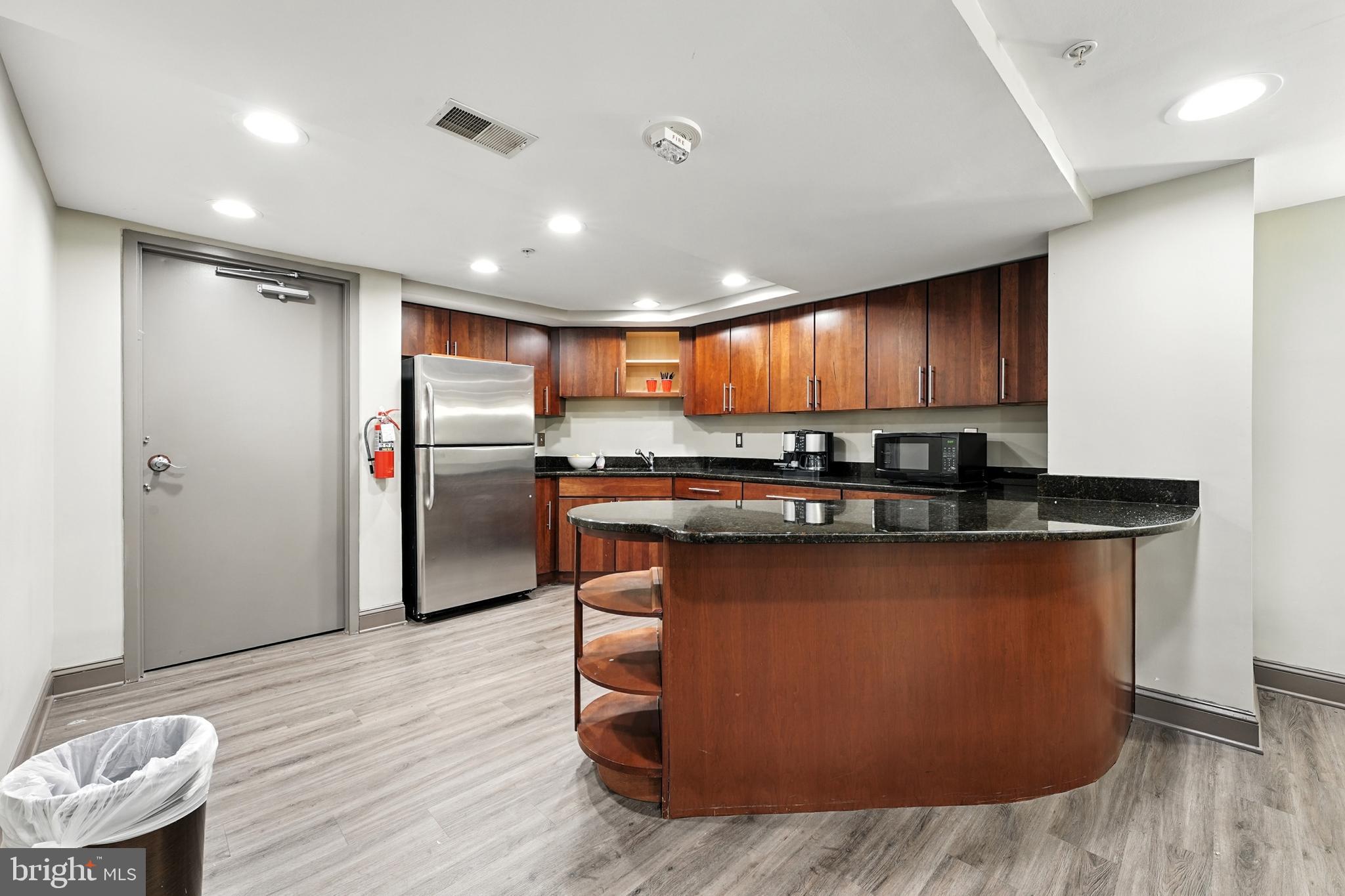 SILVER SPRING - Residential