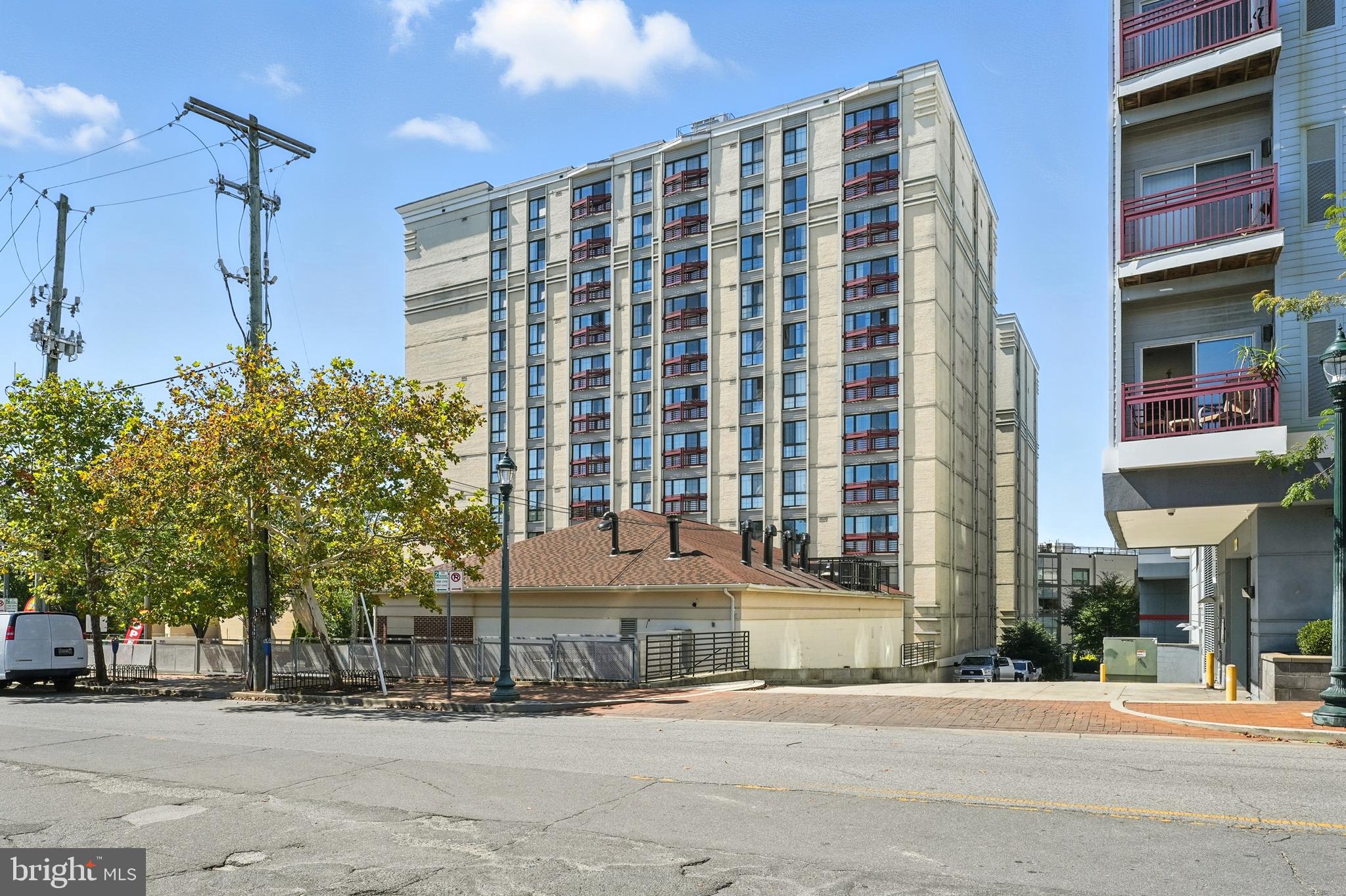 SILVER SPRING - Residential