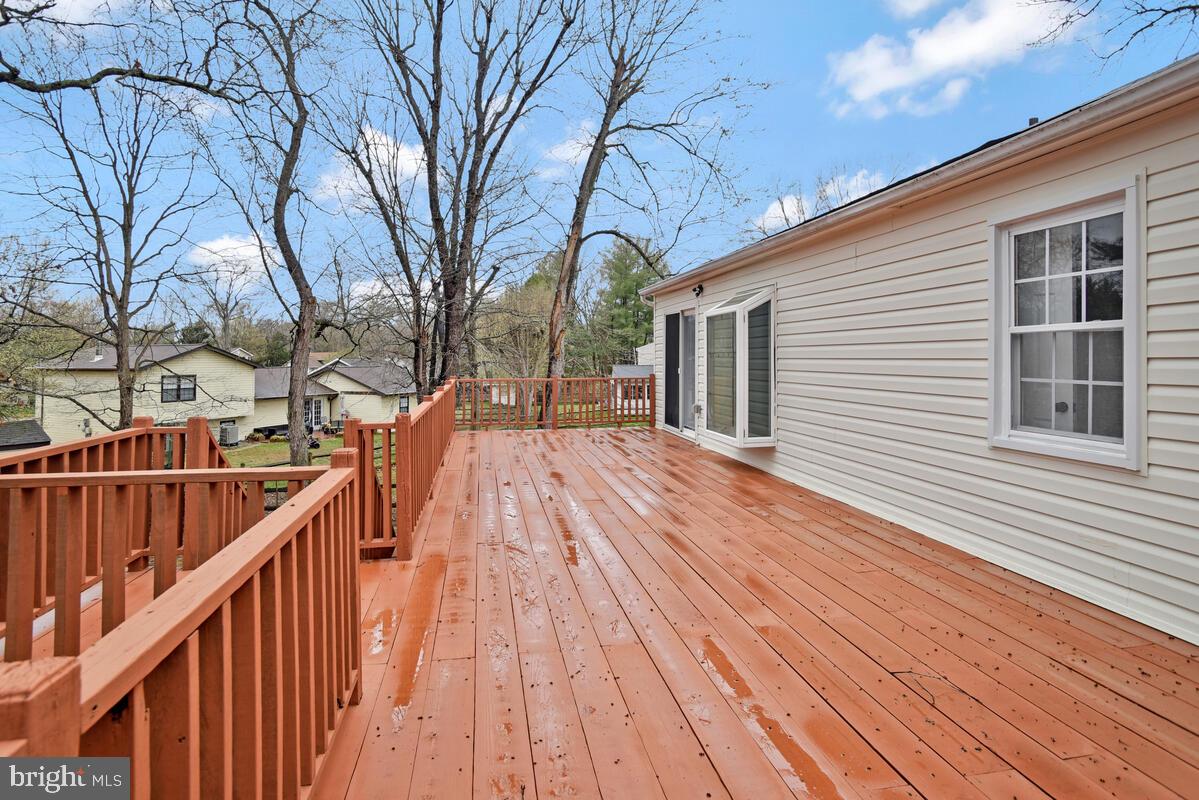 ST CHARLES WAKEFIELD - Residential