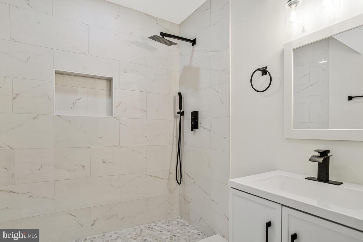 ST CHARLES WAKEFIELD - Residential