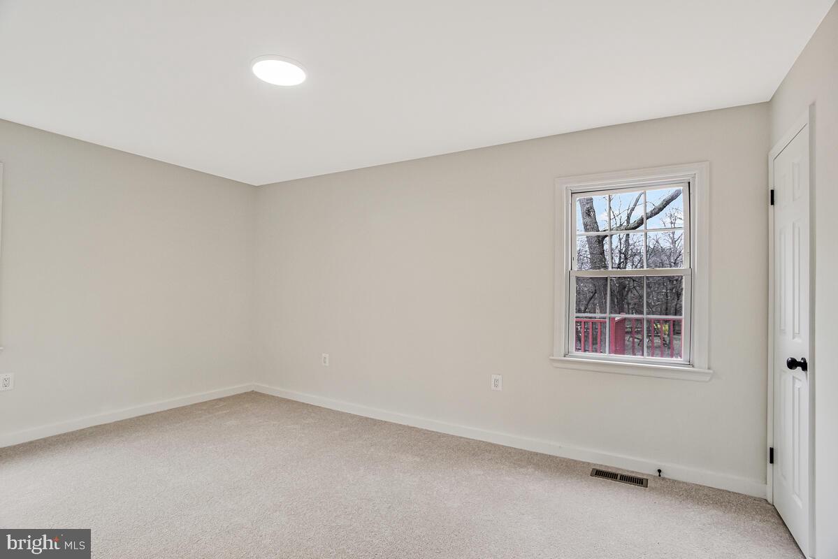 ST CHARLES WAKEFIELD - Residential