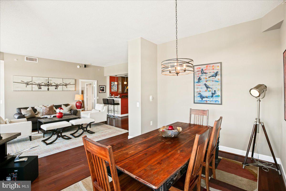 3600 GLEBE ROAD S 1112W