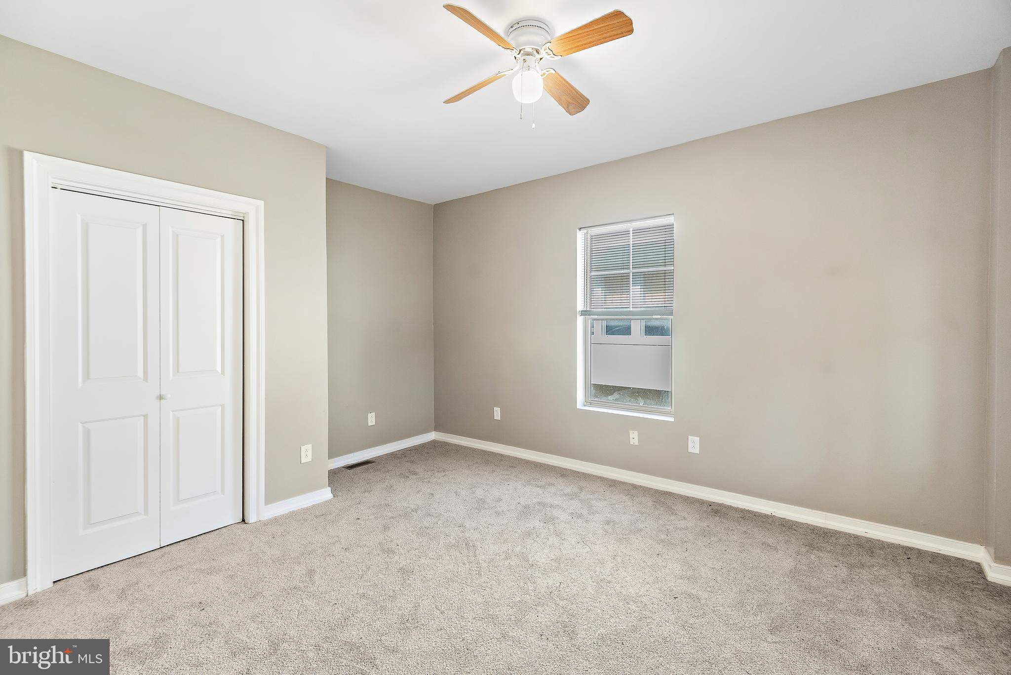 HAMILTON HILLS - Residential