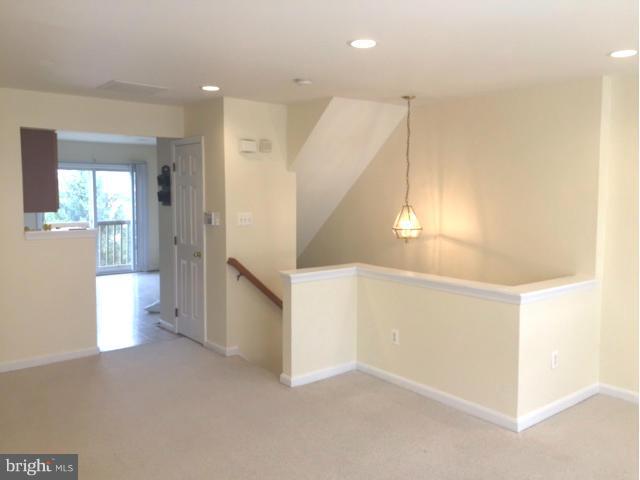 TRAILSIDE - Residential