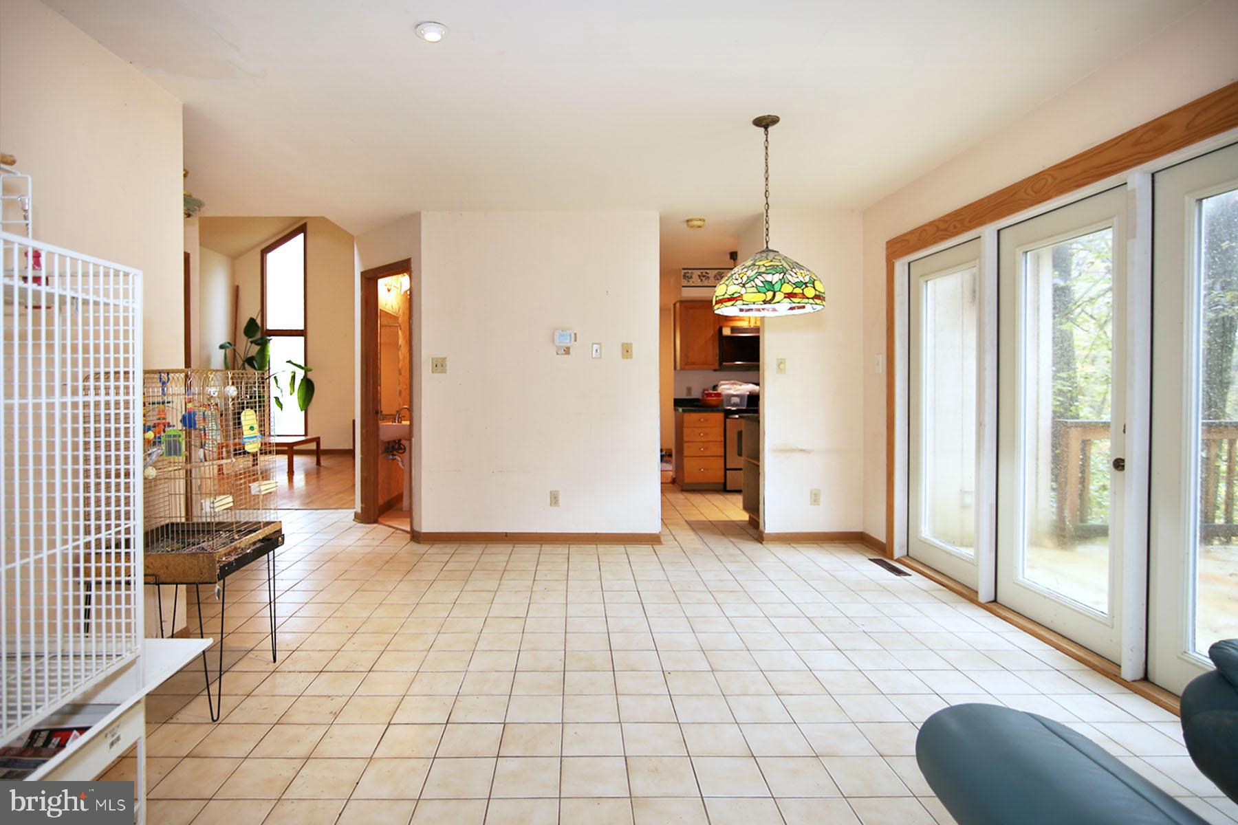 VILLAGE OF INNSBRUCK - Residential