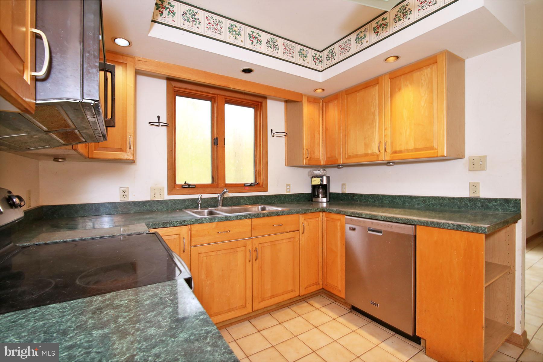 VILLAGE OF INNSBRUCK - Residential