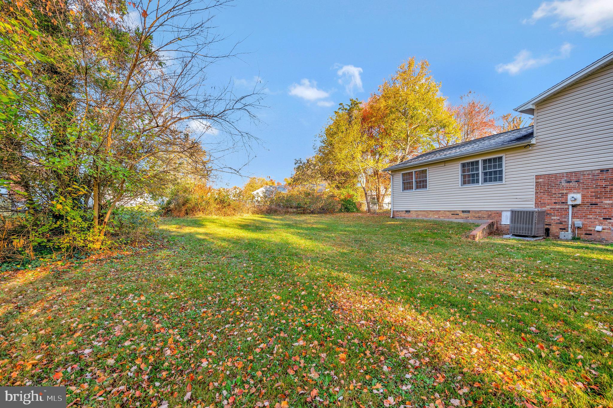 MAPLE GROVE - Residential Lease