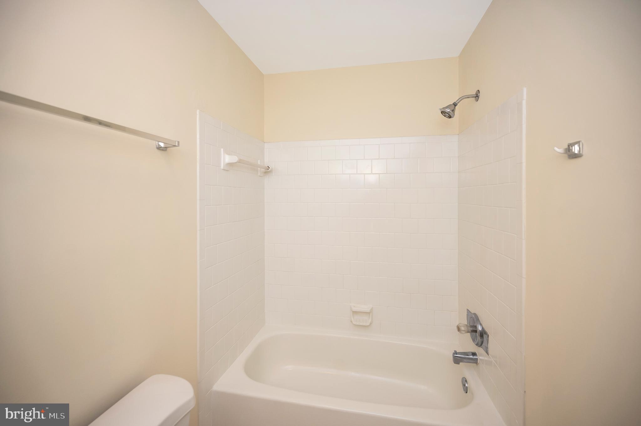 MAPLE GROVE - Residential Lease