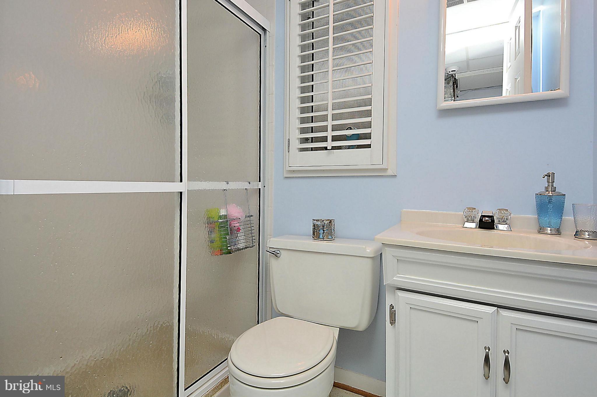 FAIRFAX VILLA - Residential