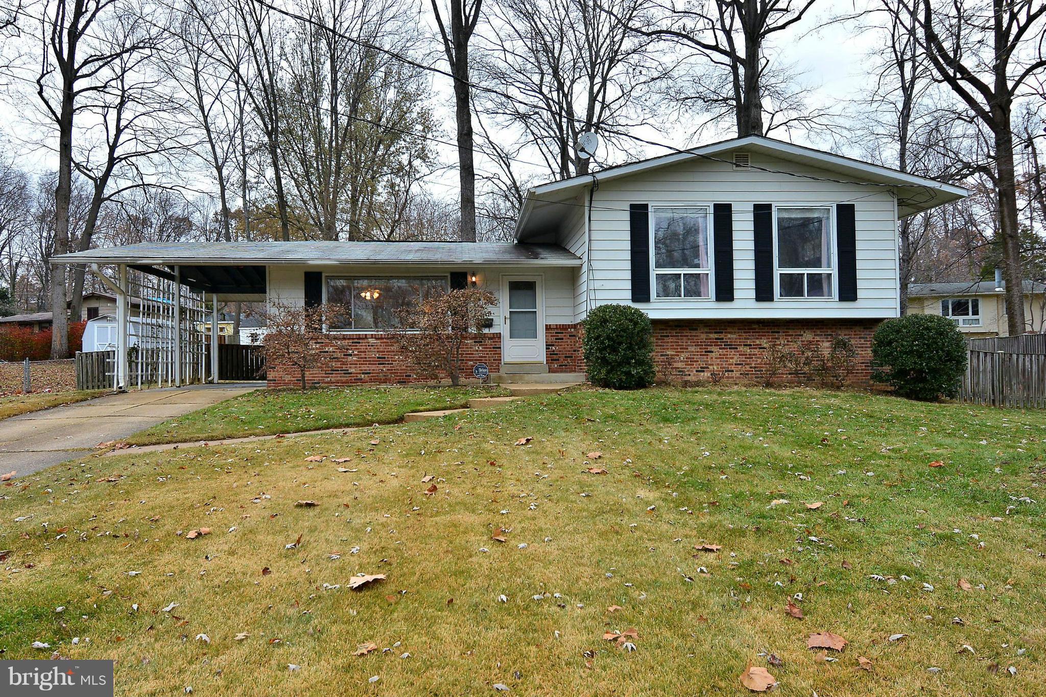 FAIRFAX VILLA - Residential