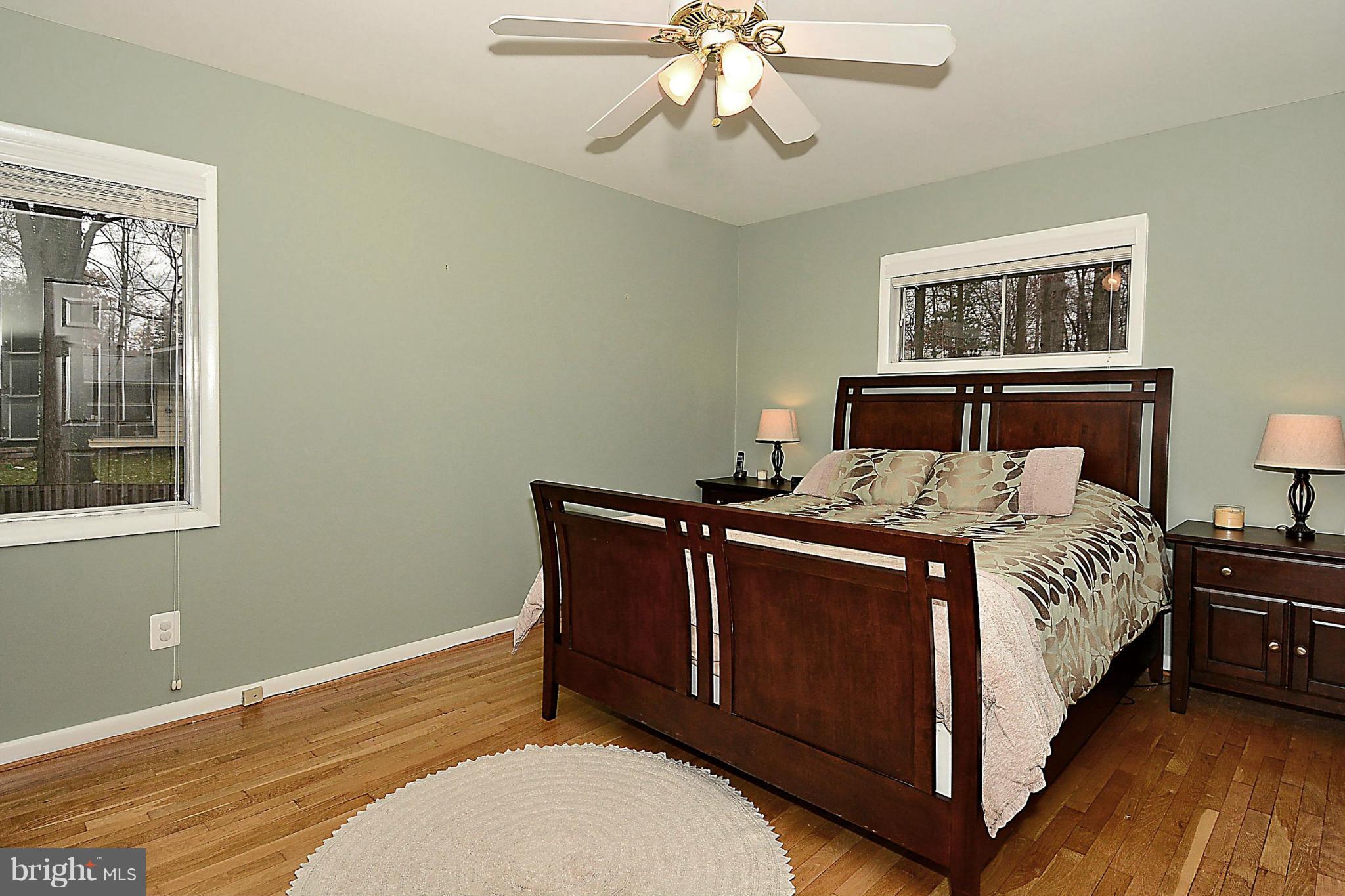 FAIRFAX VILLA - Residential