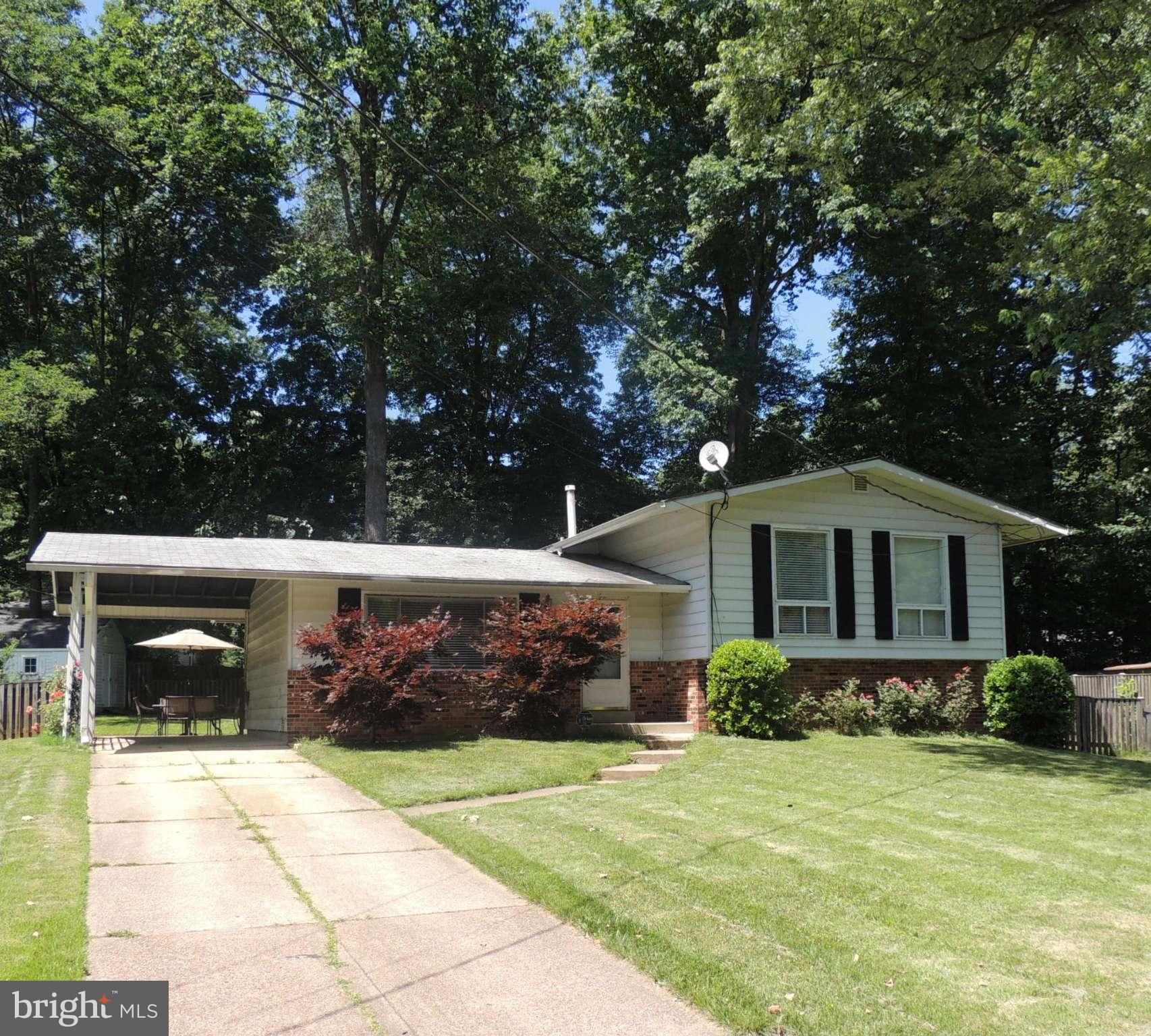 FAIRFAX VILLA - Residential