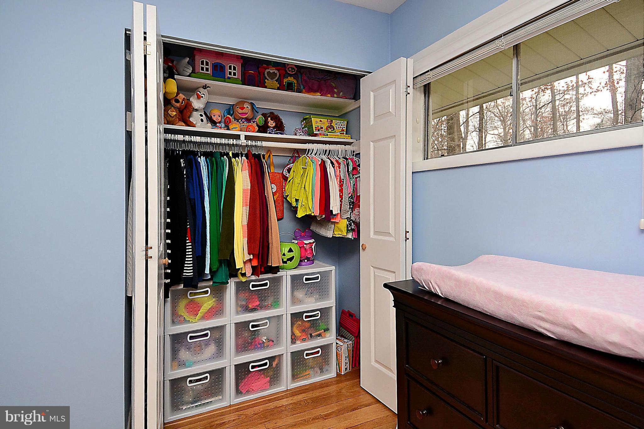 FAIRFAX VILLA - Residential