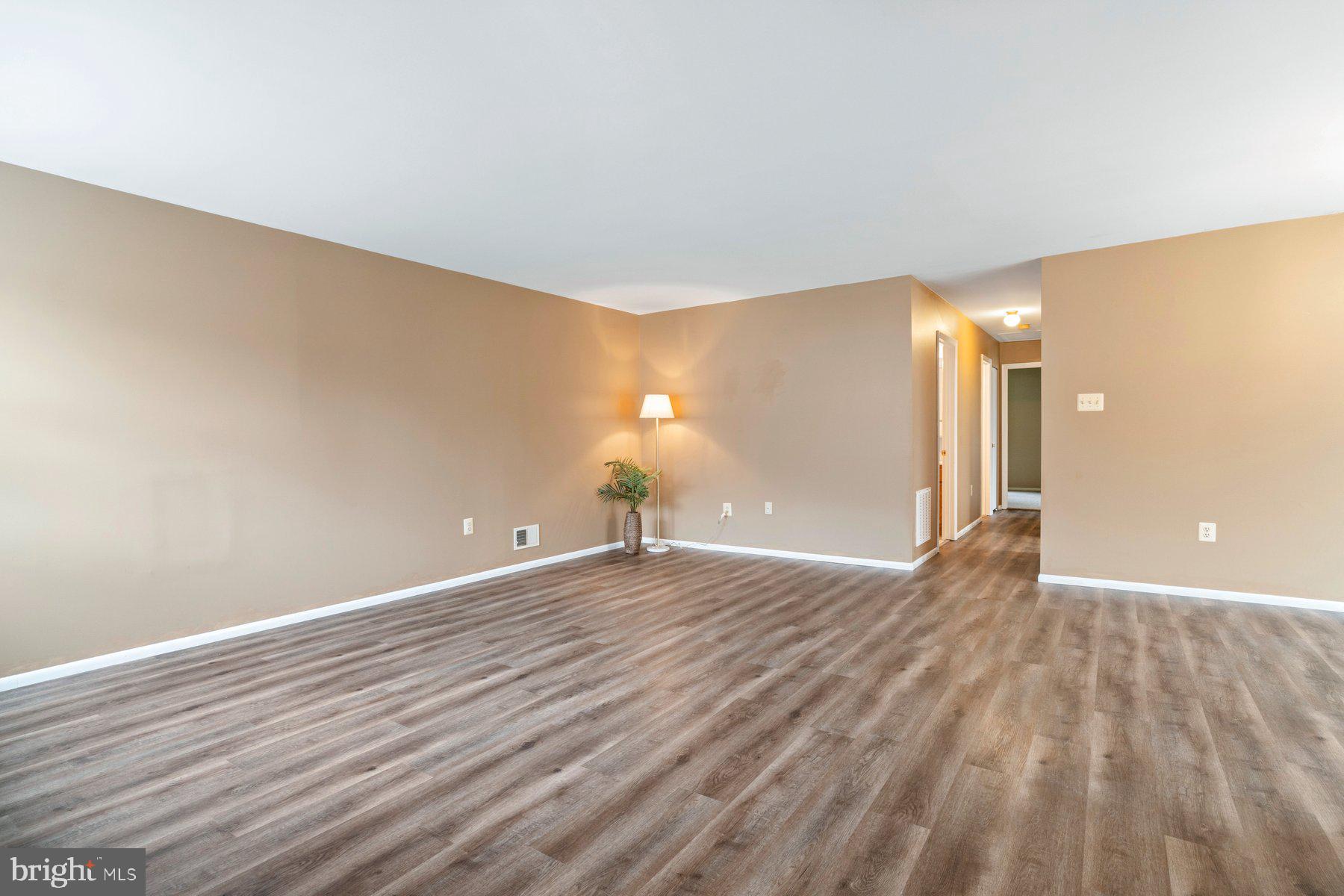 CRESTWOOD VILLAGE - Residential